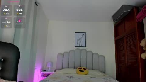 Snapshot of keylly_cute chatting on 01-28-25, 11:50 keylly online show from 01-28-25, 11:50
