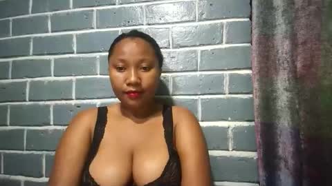 kezia0910 online show from 11-03-25, 02:13