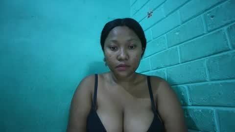 kezia0910 online show from 12-18-25, 03:56