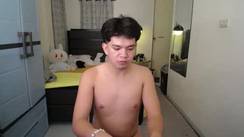 Arch online show from 01-09-26, 03:37