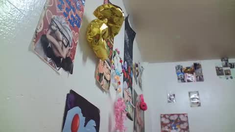 kha hot online show from 01-19-25, 01:43