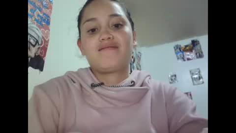 kha hot online show from 01-26-25, 10:35