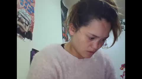 kha hot online show from 02-05-25, 08:25