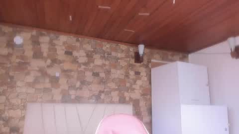 Khami online show from 04-27-26, 09:57