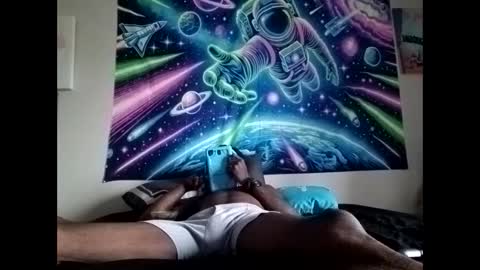 Snapshot of khalifa_wadud chatting on 02-20-25, 10:59 Diamondglove online show from 02-20-25, 10:59