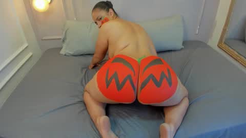 Kathe Hot online show from 10-31-25, 10:55