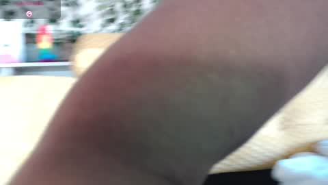 Snapshot of khayaparker chatting on 01-12-25, 04:08 Khaya online show from 01-12-25, 04:08