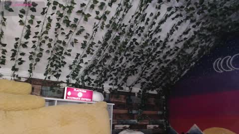 Snapshot of khayaparker chatting on 01-19-25, 07:15 Khaya online show from 01-19-25, 07:15