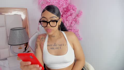 Khelany Isyy  online show from 02-09-25, 01:00