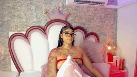 Khelany Isyy  online show from 03-03-26, 02:56