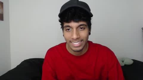 Snapshot of khevinlopezonig chatting on 11-21-25, 02:43 khevinlopezonig online show from 11-21-25, 02:43