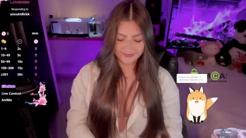 Snapshot of khionebesset chatting on 01-25-25, 10:29 Khi. online show from 01-25-25, 10:29