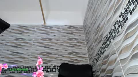 khloe33 online show from 11-16-25, 07:19