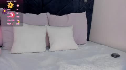 Snapshot of khloe_cutee chatting on 07-07-26, 05:17 Khloe Cute online show from 07-07-26, 05:17