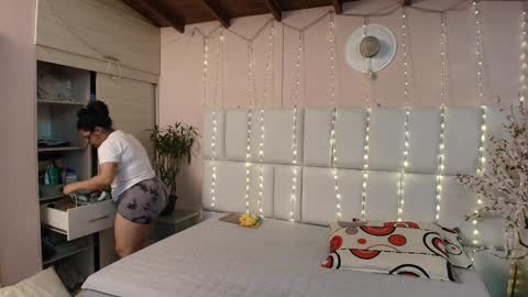    N         M online show from 01-29-25, 11:30