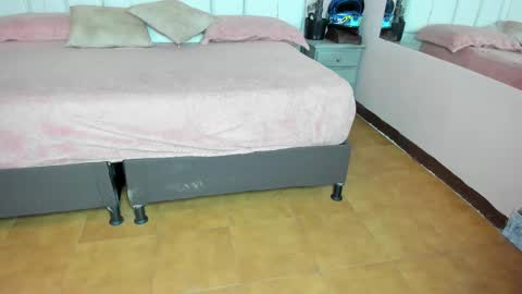    N         M online show from 10-03-25, 11:29