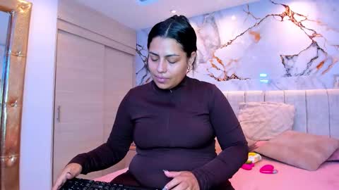    N         M online show from 03-25-26, 01:55