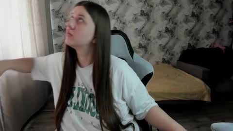 kianna_dior_ online show from 02-08-26, 06:39