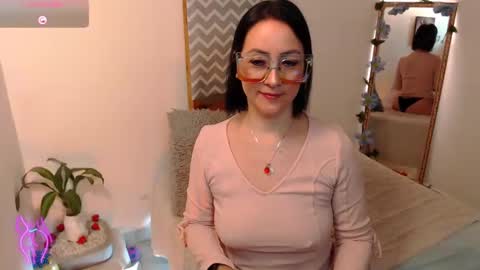 Snapshot of kiara_bermont chatting on 11-03-25, 01:45 Kiara Bermont online show from 11-03-25, 01:45