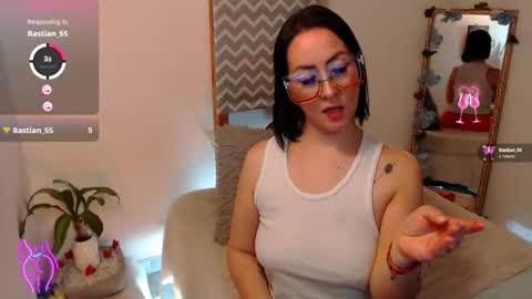 Snapshot of kiara_bermont chatting on 12-01-25, 04:12 Kiara Bermont online show from 12-01-25, 04:12