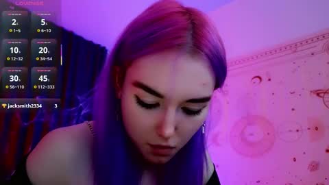 Snapshot of kiara_dream chatting on 10-24-25, 07:21 Kira online show from 10-24-25, 07:21