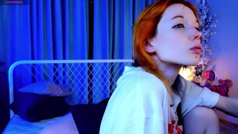Snapshot of kiara_dream chatting on 07-26-26, 10:27 Kira online show from 07-26-26, 10:27