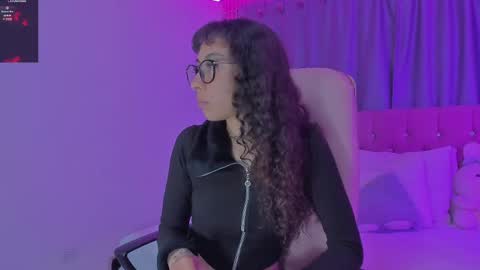Snapshot of kiara_lovelyy chatting on 05-23-26, 03:56 Kiara online show from 05-23-26, 03:56