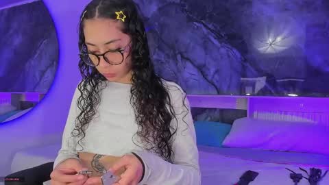 Snapshot of kiara_lovelyy chatting on 06-09-26, 04:13 Kiara online show from 06-09-26, 04:13