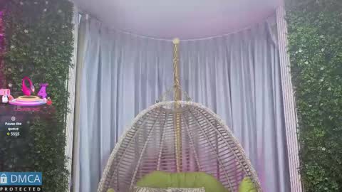 Kiara Zahiri online show from 11-06-25, 11:00