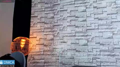 Kiara Zahiri online show from 11-25-25, 10:59