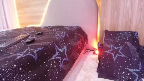 kiaralopez_ online show from 04-25-26, 04:04