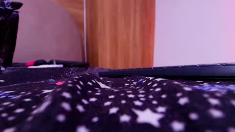 kiaralopez_ online show from 05-20-26, 03:02