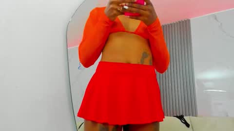 Snapshot of kiaratentation chatting on 11-12-25, 10:09 kiaratentation online show from 11-12-25, 10:09