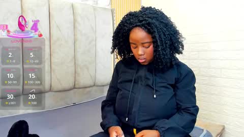 Snapshot of kiarazafira chatting on 09-24-25, 11:02 kiarazafira online show from 09-24-25, 11:02