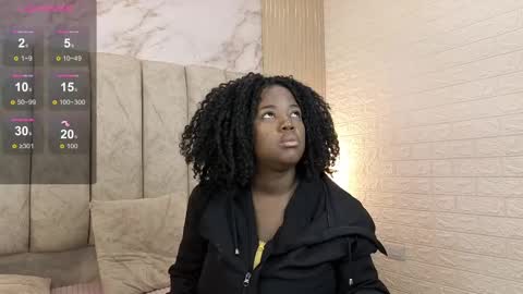 Snapshot of kiarazafira chatting on 10-06-25, 11:07 kiarazafira online show from 10-06-25, 11:07