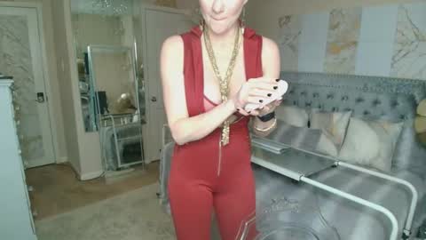 Kia Rose online show from 11-03-25, 01:19