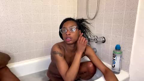 HunneysPlayRoom online show from 02-22-26, 11:42