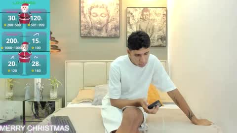 Kieran Derek online show from 12-22-25, 03:25