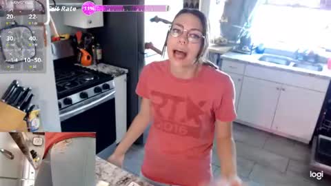 Snapshot of kierbearkisses chatting on 06-15-26, 07:16 Kiersten online show from 06-15-26, 07:16