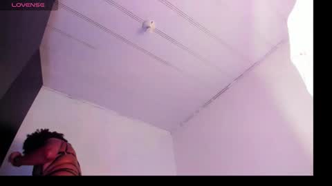 Snapshot of kihara_brunette chatting on 10-23-25, 04:39 Kihara Brunette online show from 10-23-25, 04:39