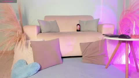 Kim Thompson online show from 02-05-25, 02:37