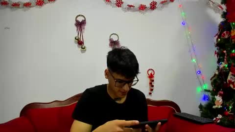 Snapshot of kiindred_ chatting on 01-11-25, 04:38 Koddy and Volddy online show from 01-11-25, 04:38