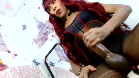 Snapshot of kika_lorace_ chatting on 05-26-26, 01:51 kika lorace online show from 05-26-26, 01:51