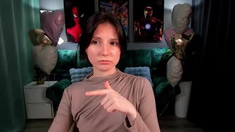 Kika online show from 03-04-26, 12:11