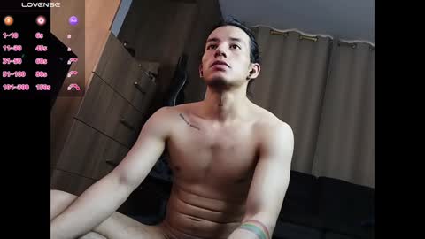 Snapshot of kikeruiz_19 chatting on 12-11-24, 07:46 kikeruiz 19 online show from 12-11-24, 07:46