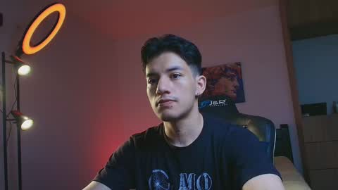 Snapshot of kikeruiz_19 chatting on 10-20-25, 12:11 kikeruiz 19 online show from 10-20-25, 12:11