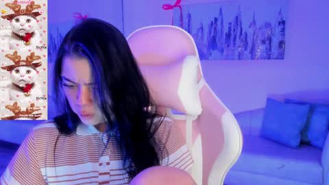 kIKI online show from 12-17-24, 07:07