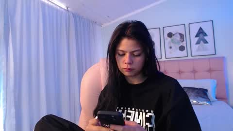 kIKI online show from 10-15-25, 02:39
