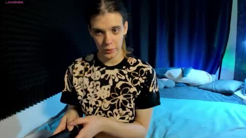 Kiki online show from 03-01-26, 10:28