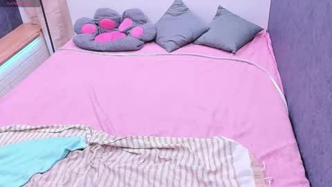 Kiki online show from 03-11-26, 11:05